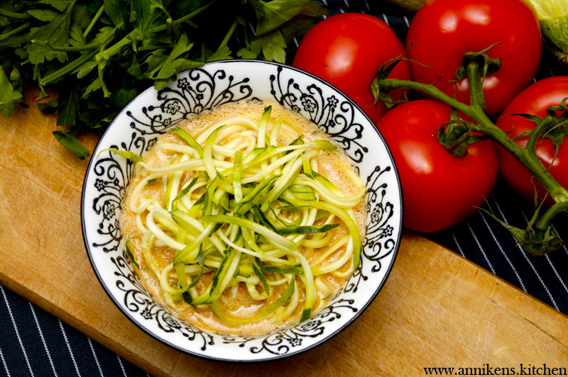 zucchini-gazpacho-pastasoup